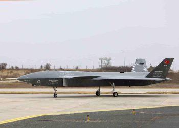 Türkiye’nin ilk insansız savaş uçağının ilk uçuşu, yer testlerinden sonra yapılacak