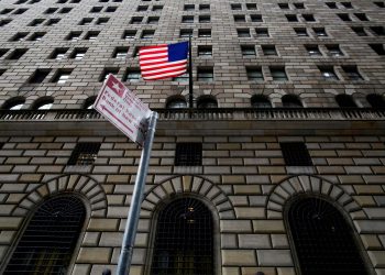 2 Fed yetkilisi, faiz oranını 2023’e kadar zirvede tutmaktan yana