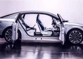 Otomotiv üretimi on ayda 1 milyonu aştı