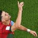Portekizli Cristiano Ronaldo, 5 Dünya Kupası'nda gol atan ilk erkek futbolcu oldu
