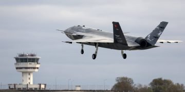 Türkiye’nin mürettebatsız savaş uçağı Kızılelma ilk uçuşunu gerçekleştirdi